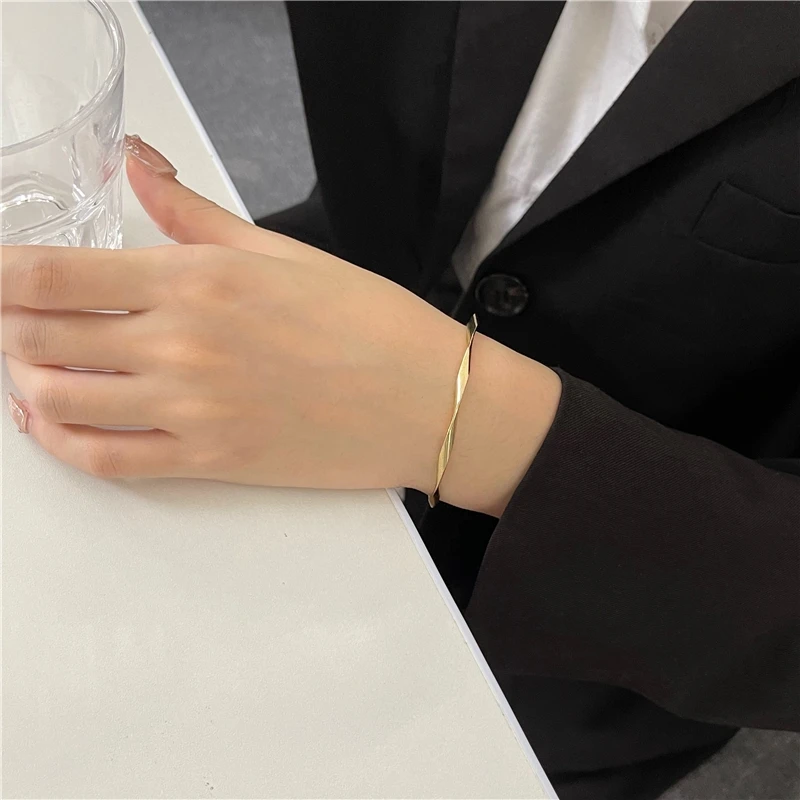 Golden Charm Bangles for Women Minimalism Fashion Twisted Couple Cuff Bracelet 2023 New Trendy Jewelry Girls Wedding Gift - Image 6